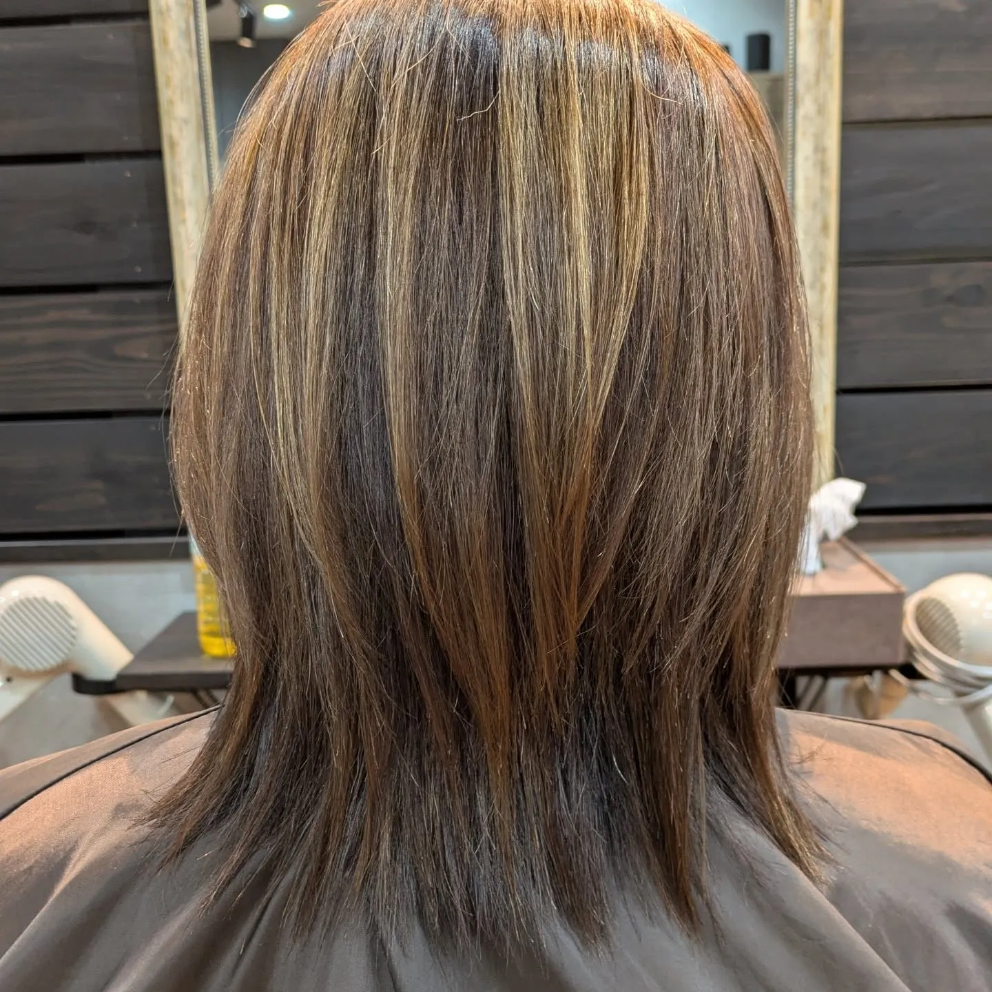 縮毛矯正、カラー、ハイライト、ベージュ